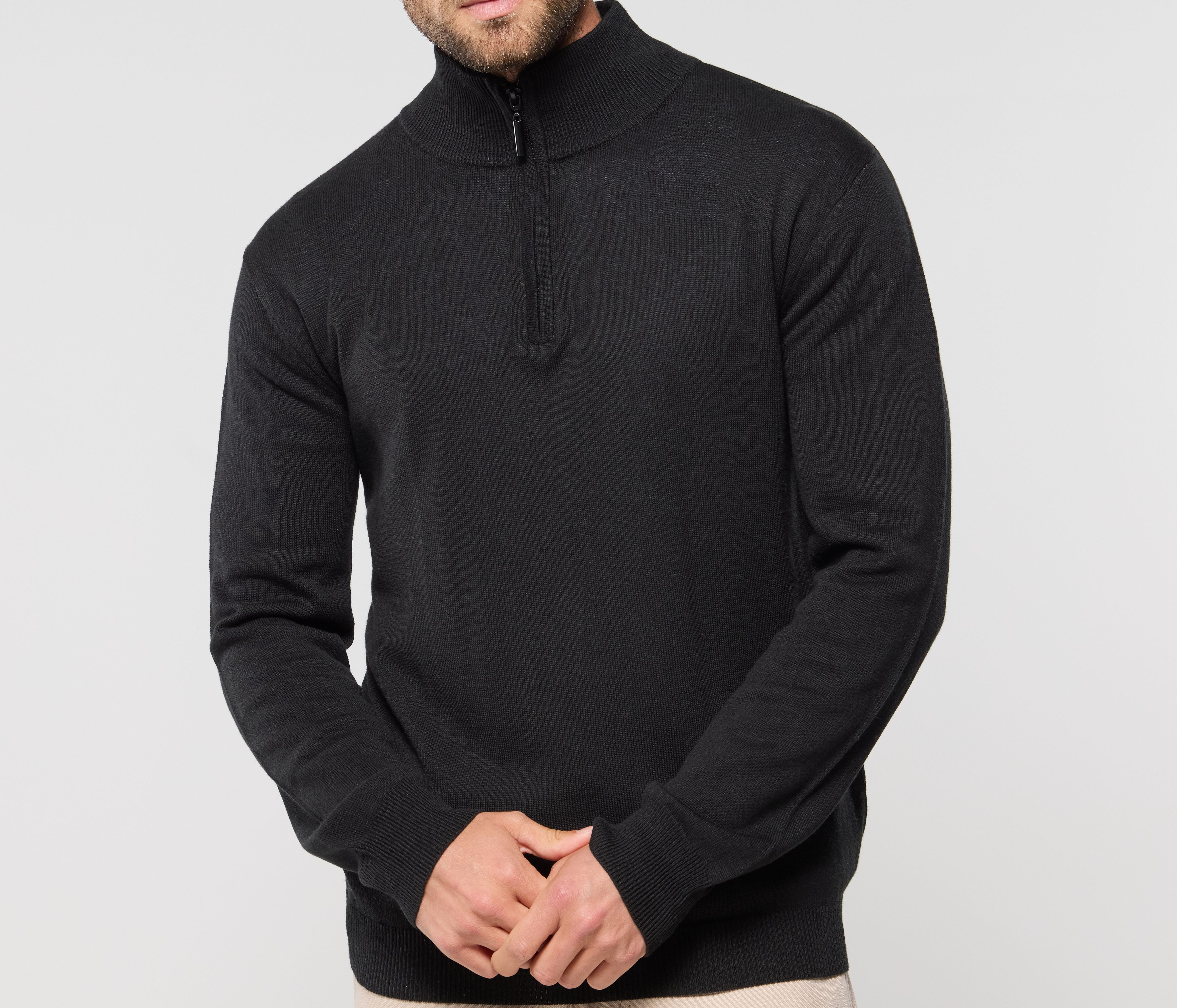 QUARTER ZIP JUMPER