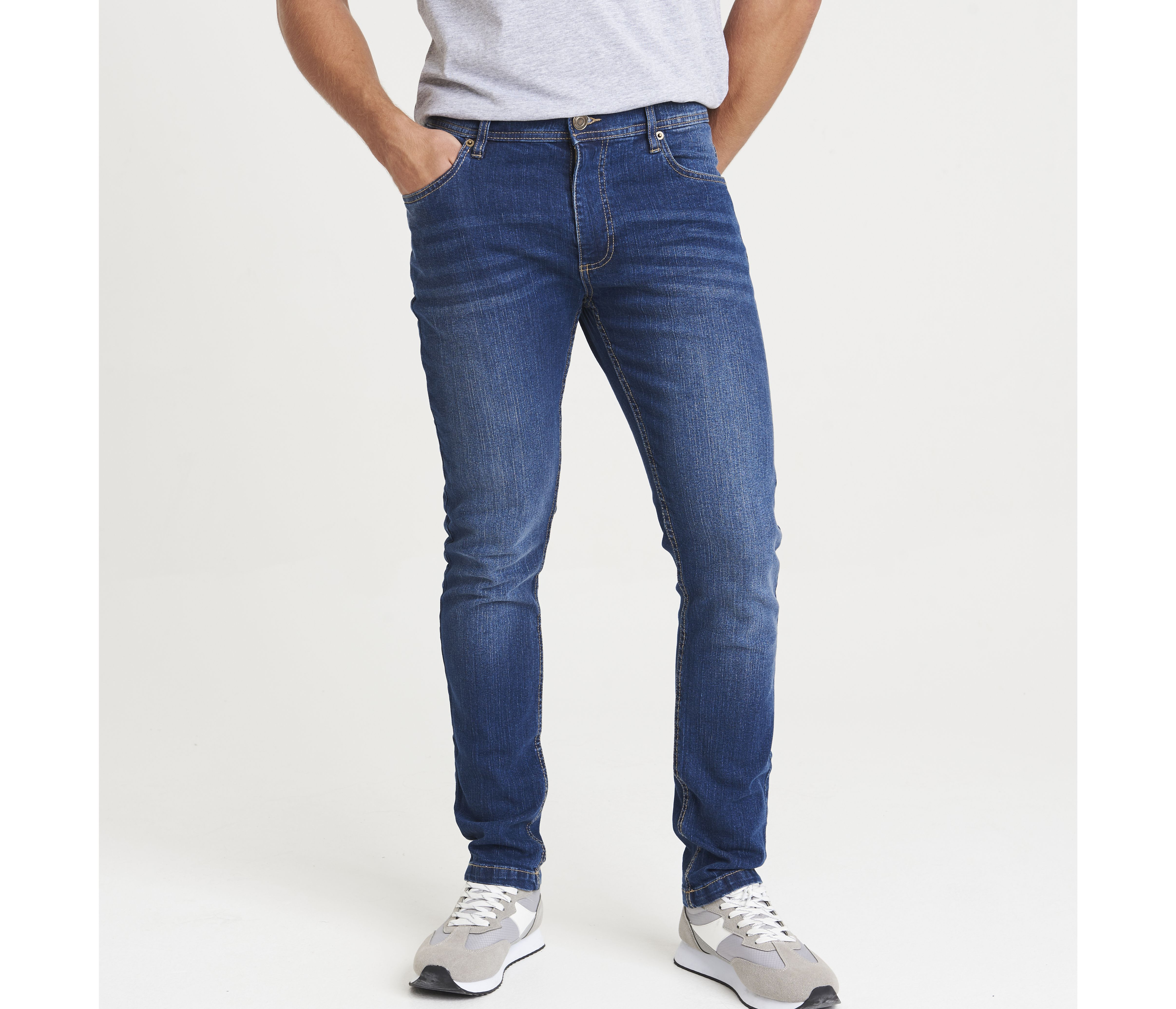 MEN'S MAX SLIM JEANS