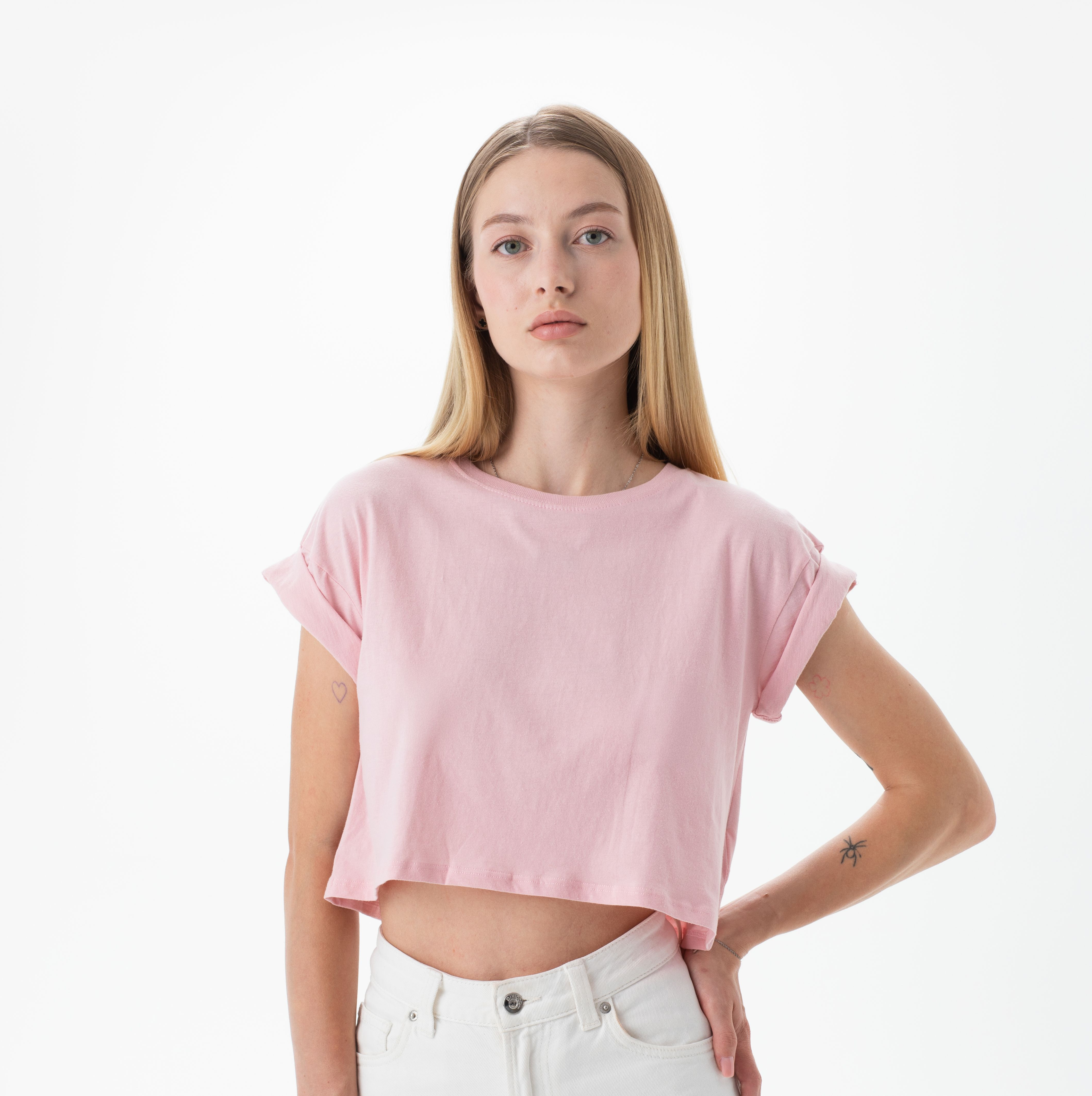 WOMEN'S CROP TOP T