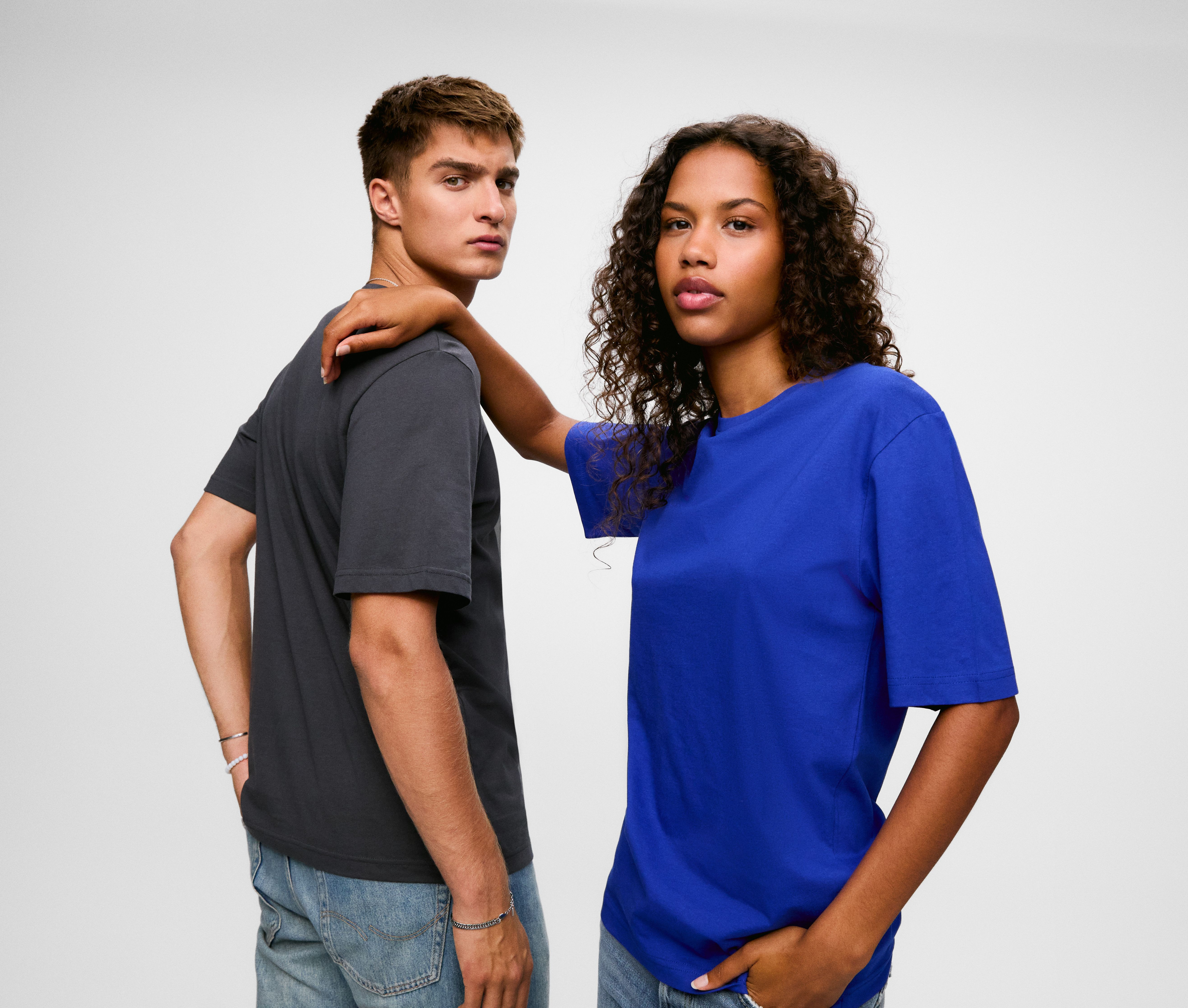 FRAME TEE