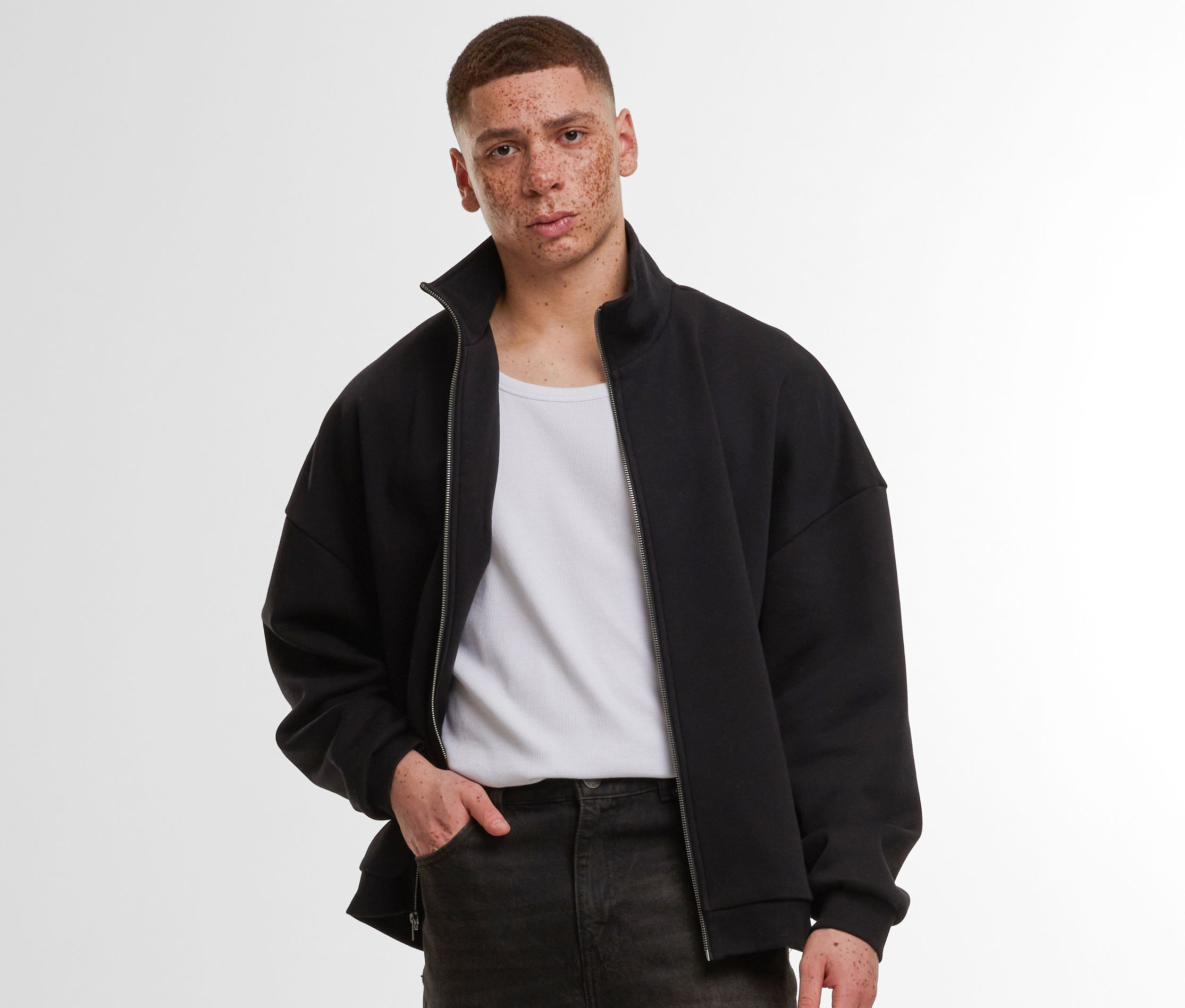 OVERSIZED ZIP JACKET