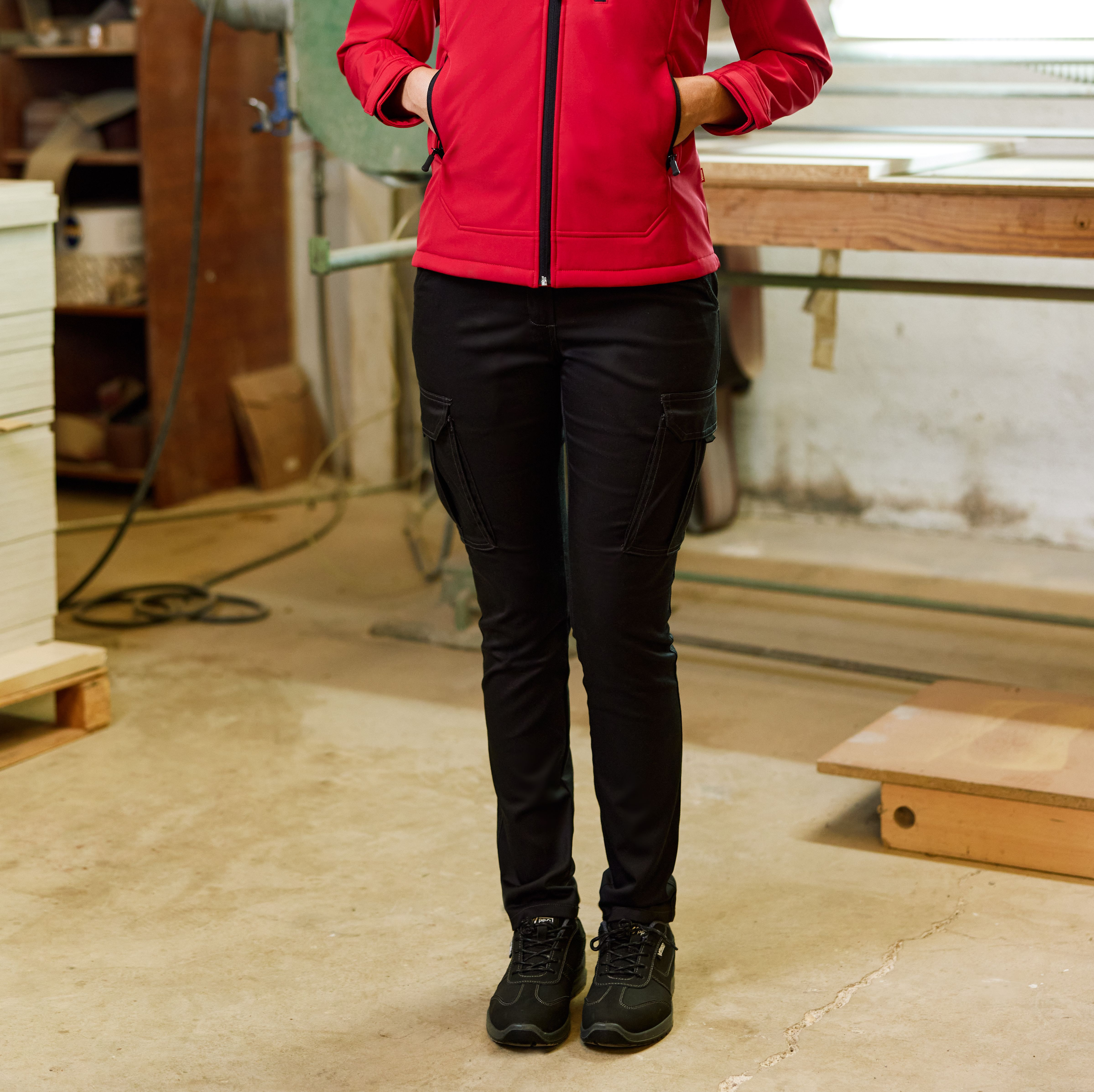WOMENS' MULTIPOCKET STRETCH TROUSERS