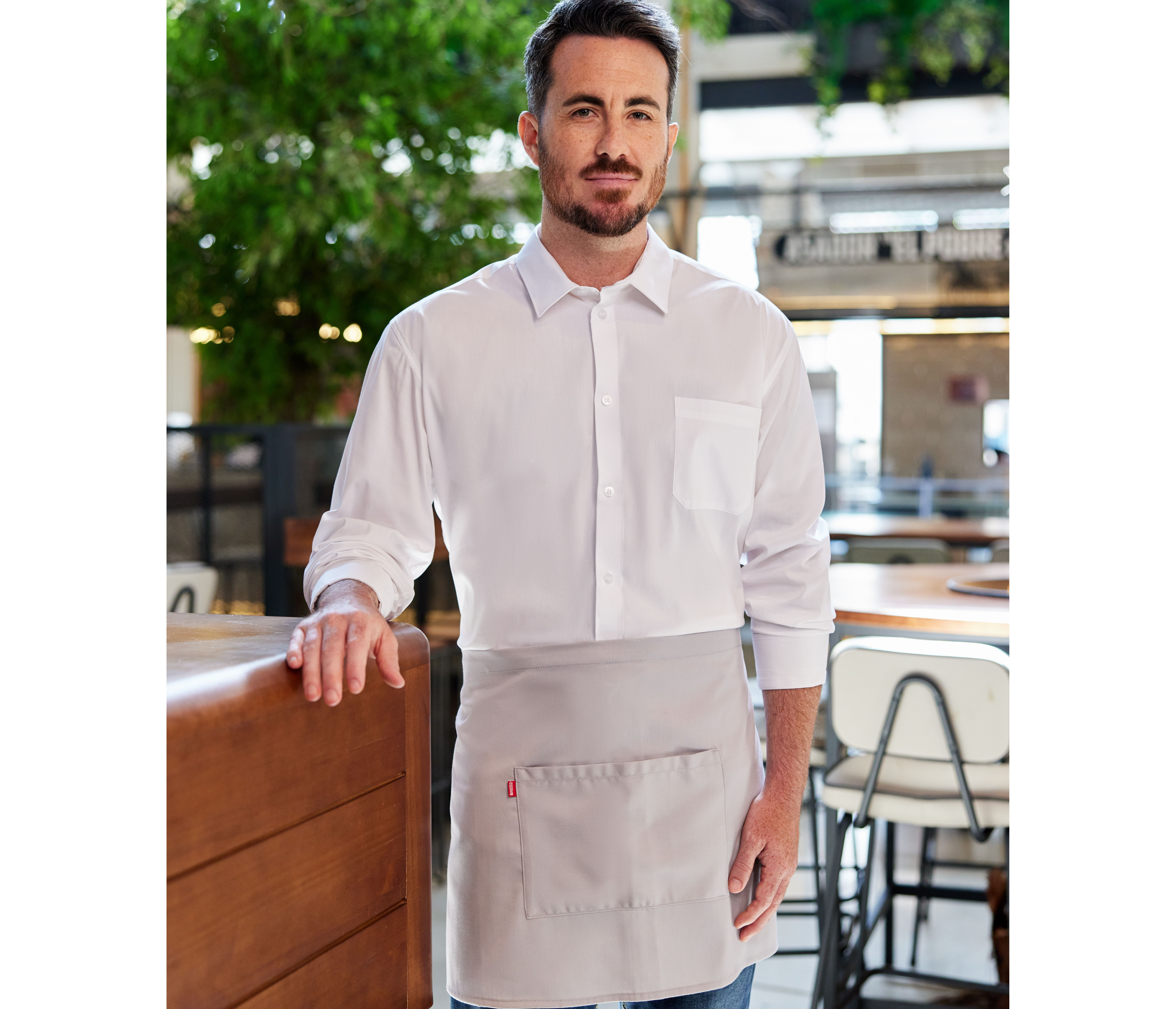 SHORT APRON WITH POCKET