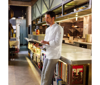 LONG SLEEVE KITCHEN JACKET